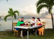 Ресторан Beach Side BBQ в Pacificl Islands Clubs
